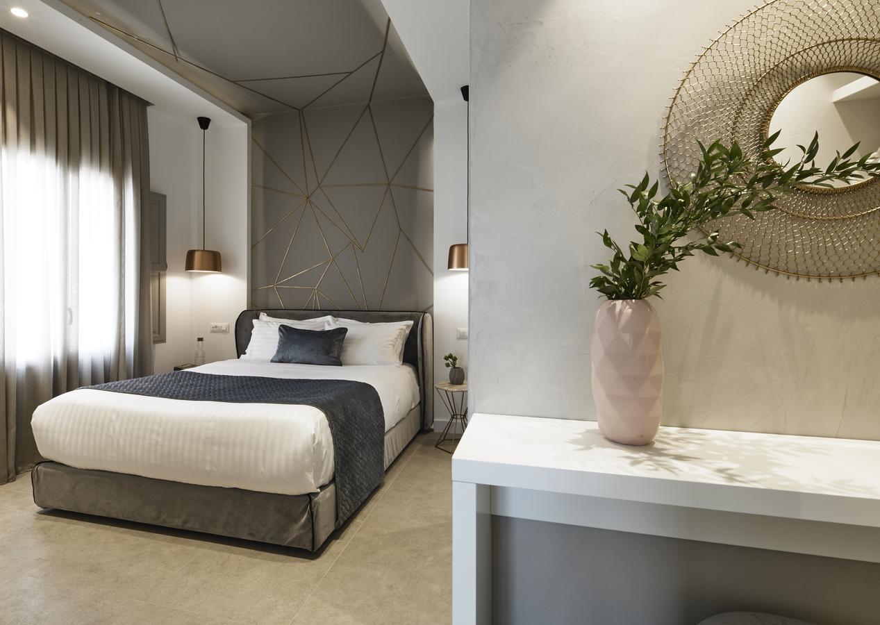 Altera Pars Suites Messaria  Exterior photo