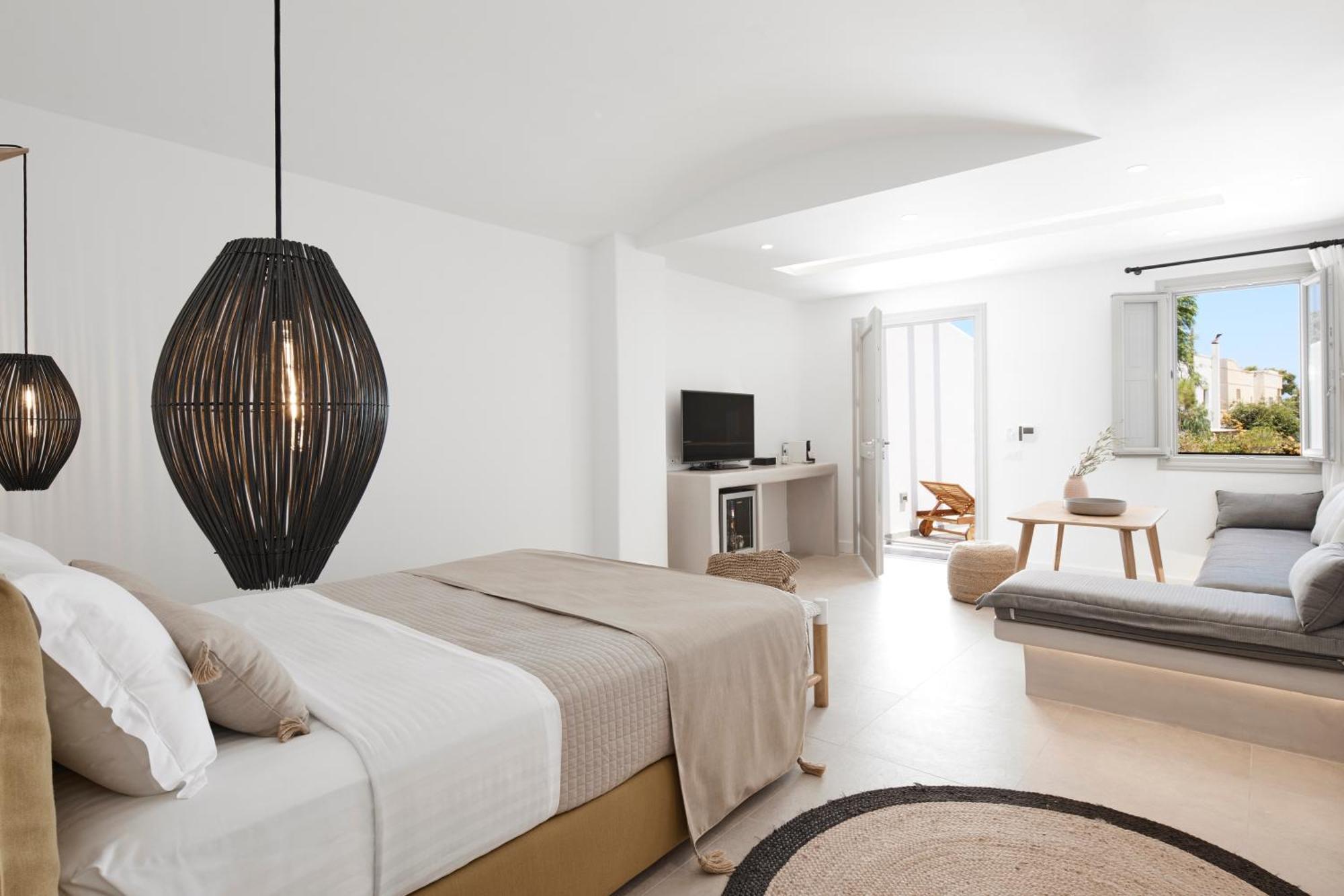 Altera Pars Suites Messaria  Exterior photo