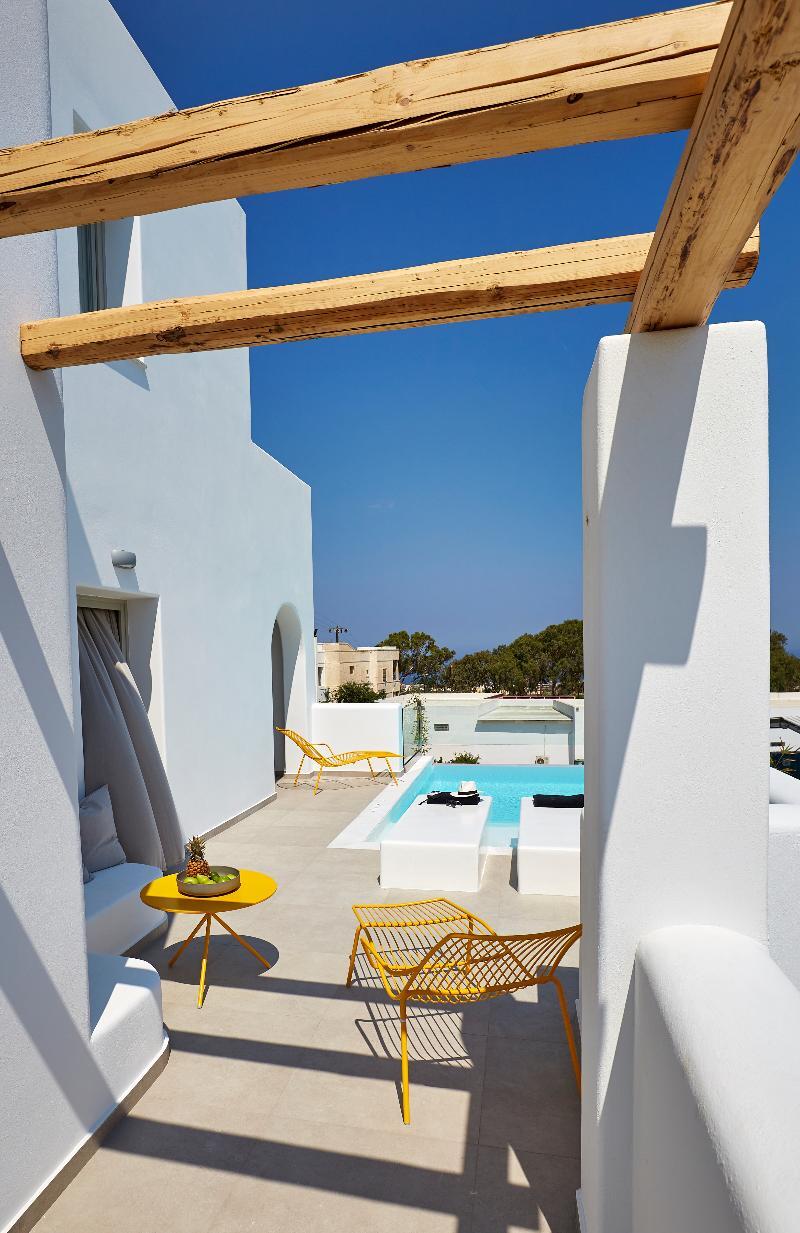 Altera Pars Suites Messaria  Exterior photo
